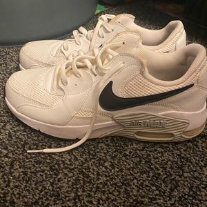 Women’s Nike AirMax